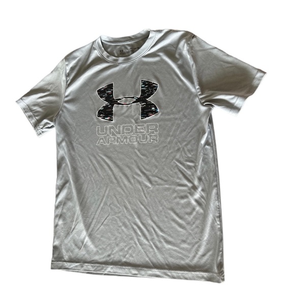 Under Armour Tee - Picture 1 of 5